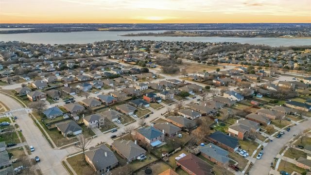 2609 Misty Harbor Drive, Little Elm, TX 75068