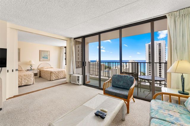 201 Ohua Avenue 2912 T-2 Mauka, Honolulu, HI 96815