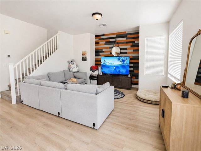 8532 Sweet Cedar Avenue, Las Vegas, NV 89143