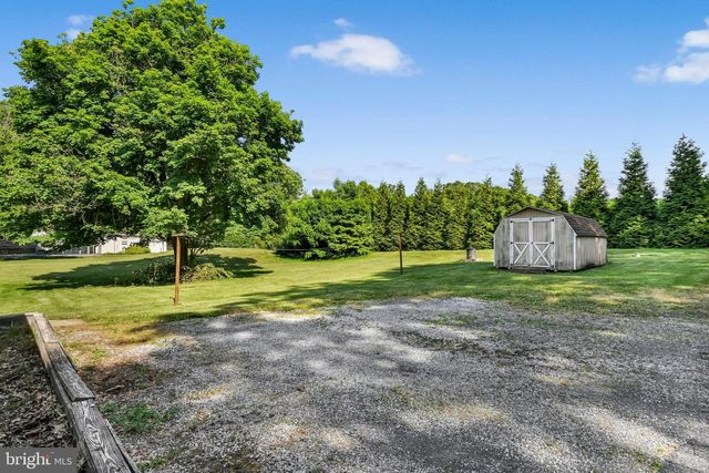 70 STRACK DR, Myerstown, PA 17067