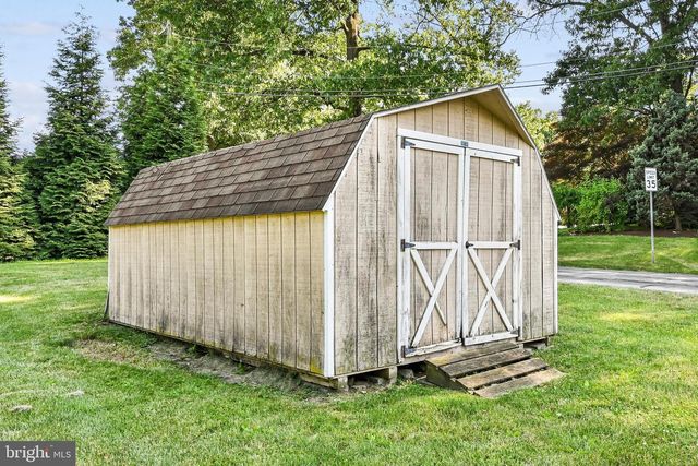 70 STRACK DR, Myerstown, PA 17067