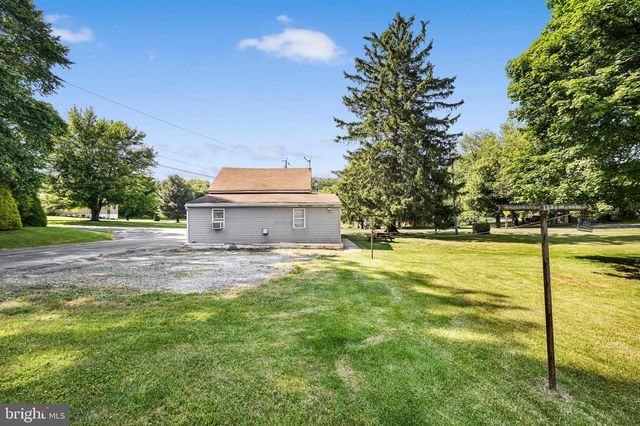 70 STRACK DR, Myerstown, PA 17067