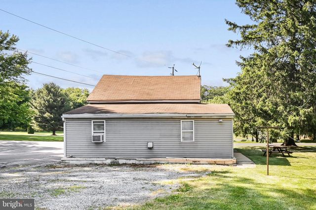 70 STRACK DR, Myerstown, PA 17067