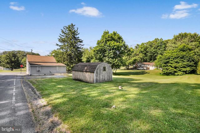 70 STRACK DR, Myerstown, PA 17067
