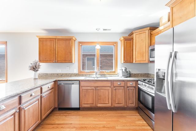 4230 Joliet Avenue 1, Lyons, IL 60534