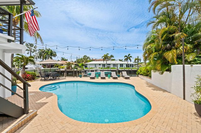 2965 NE 19th Street, Pompano Beach, FL 33062