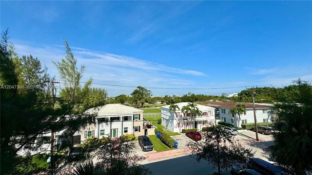 130 S Shore Dr 4B, Miami Beach, FL 33141