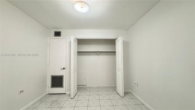 130 S Shore Dr 4B, Miami Beach, FL 33141