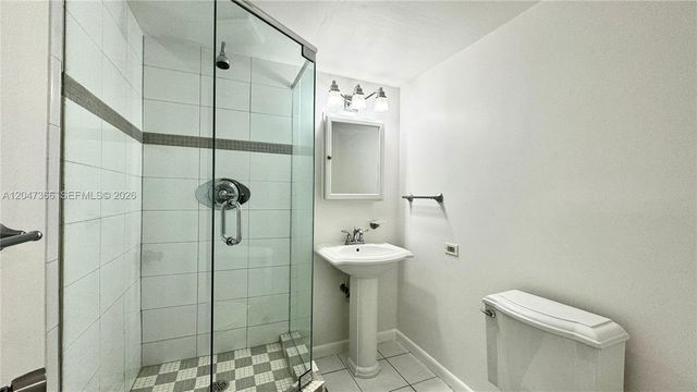130 S Shore Dr 4B, Miami Beach, FL 33141