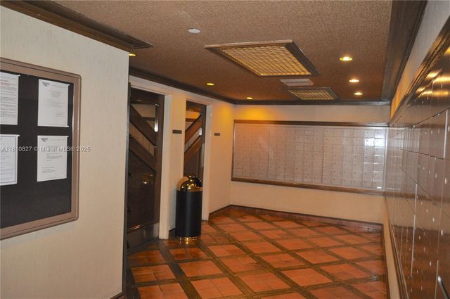 520 Brickell Key Dr A811, Miami, FL 33131