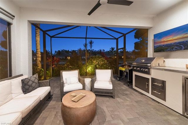 2302 Marquesa CIR, Naples, FL 34112