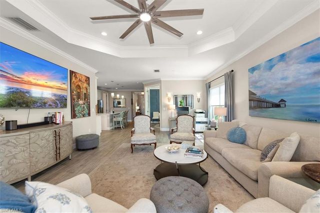 2302 Marquesa CIR, Naples, FL 34112