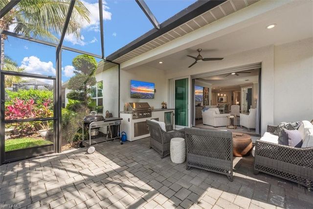 2302 Marquesa CIR, Naples, FL 34112