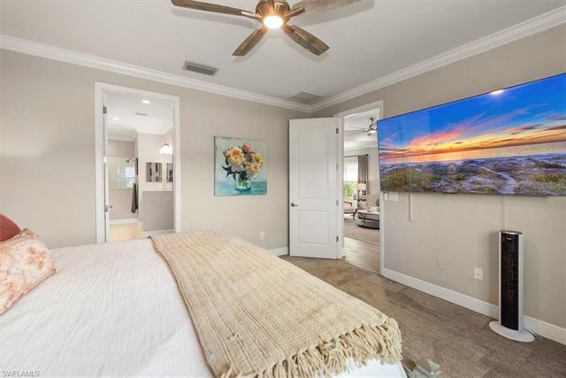 2302 Marquesa CIR, Naples, FL 34112