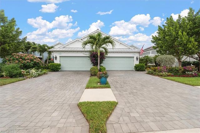 2302 Marquesa CIR, Naples, FL 34112