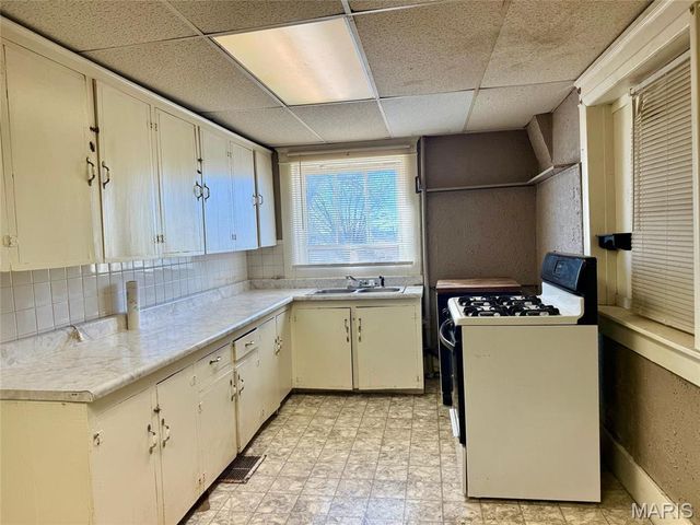 1681 S Us Highway 63, West Plains, MO 65775