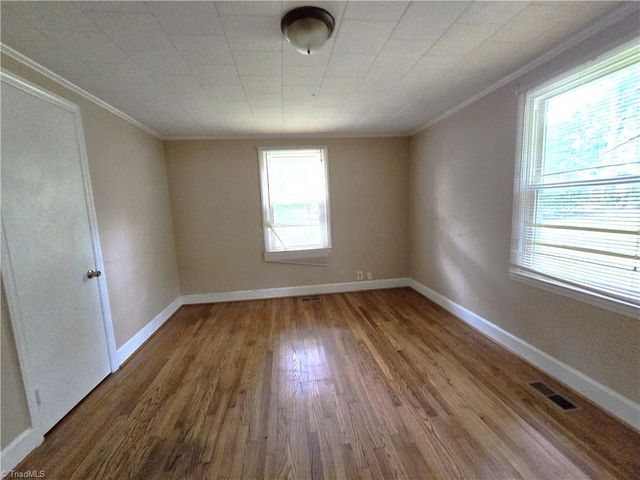 4919 Kenview Street, Greensboro, NC 27410