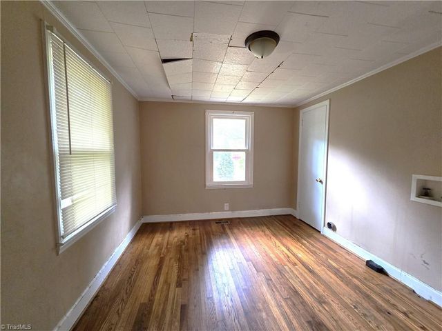 4919 Kenview Street, Greensboro, NC 27410