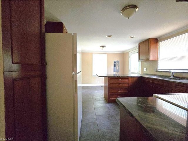 4919 Kenview Street, Greensboro, NC 27410