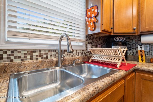 100 Benelli Dr, Bardstown, KY 40004