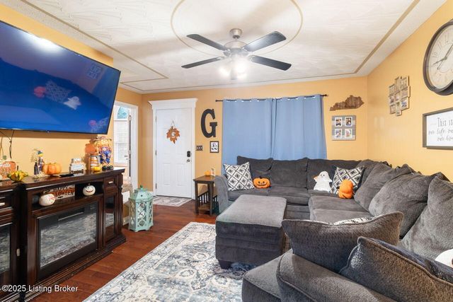 100 Benelli Dr, Bardstown, KY 40004