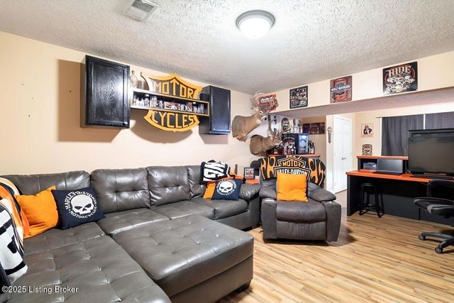 100 Benelli Dr, Bardstown, KY 40004