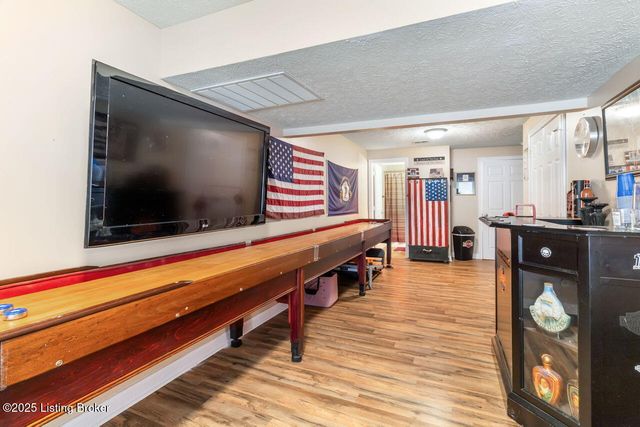 100 Benelli Dr, Bardstown, KY 40004