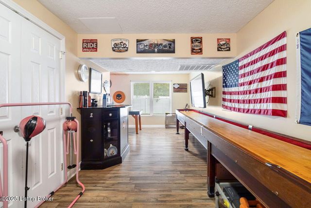 100 Benelli Dr, Bardstown, KY 40004