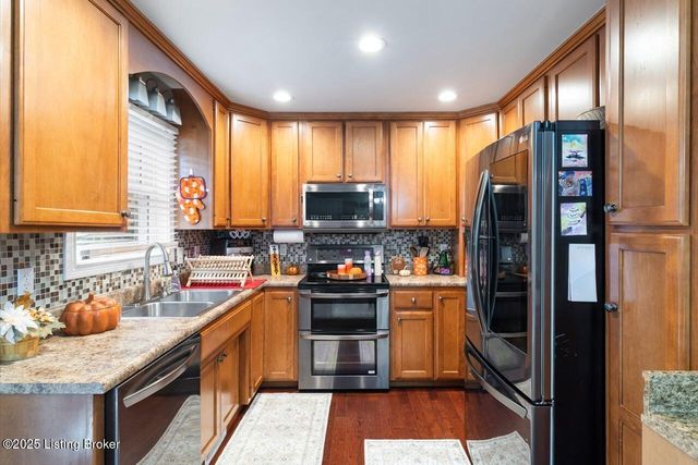 100 Benelli Dr, Bardstown, KY 40004