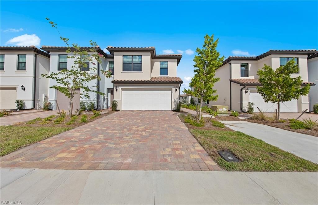 1636 Lake Jessup CIR, Cape Coral, FL 33909