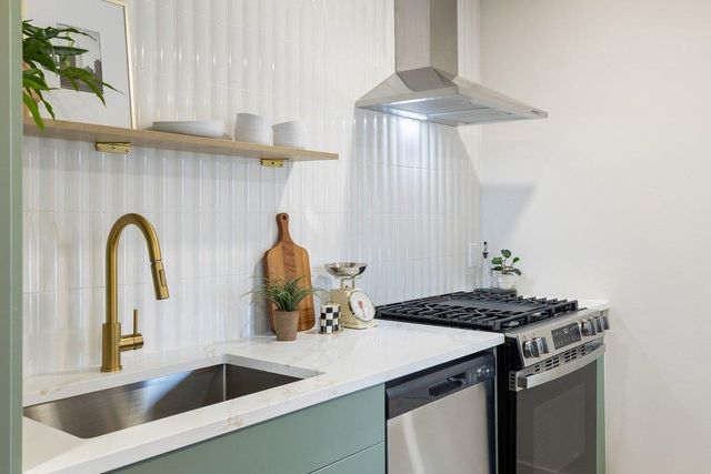 7614 WATSON ST, Austin, TX 78757