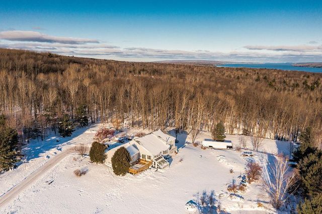 86360 Meyers Olson Road, Bayfield, WI 54814