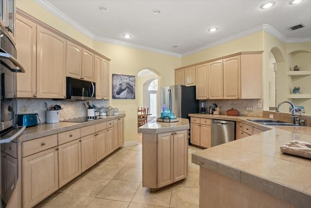 424 CADDIE DRIVE, Debary, FL 32713