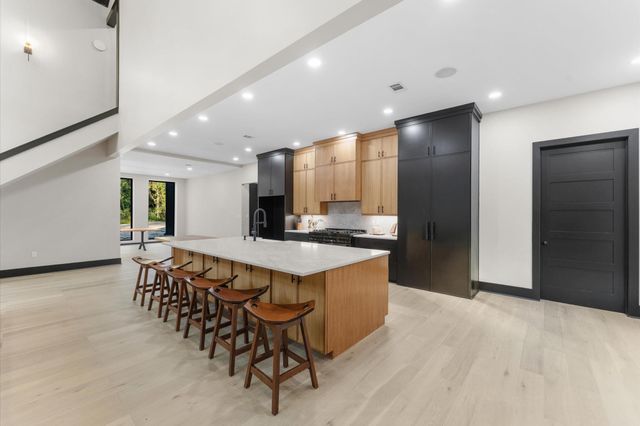 11415 Magnolia Bend Drive, Montgomery, TX 77302