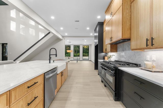 11415 Magnolia Bend Drive, Montgomery, TX 77302