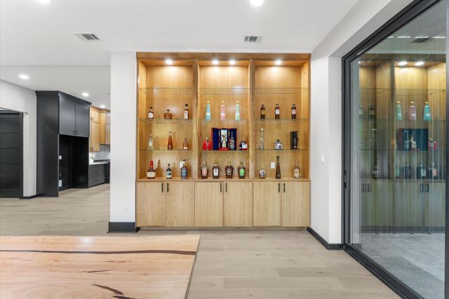 11415 Magnolia Bend Drive, Montgomery, TX 77302