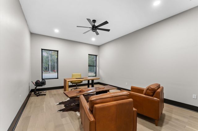 11415 Magnolia Bend Drive, Montgomery, TX 77302