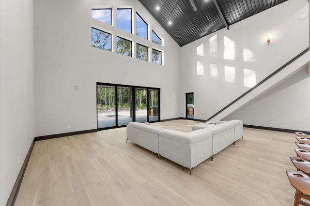 11415 Magnolia Bend Drive, Montgomery, TX 77302