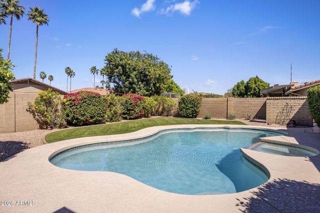 410 E CAROL ANN Way, Phoenix, AZ 85022