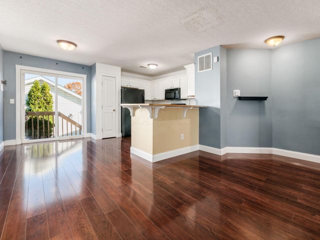 1024 Hartford Village Boulevard, Columbus, OH 43228