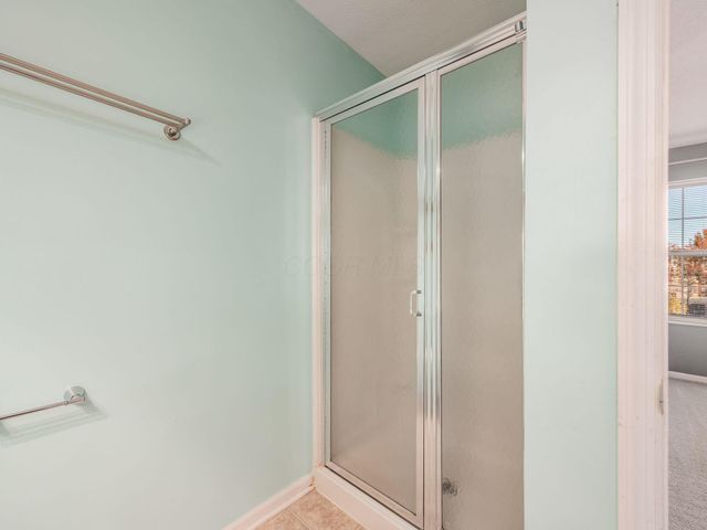 1024 Hartford Village Boulevard, Columbus, OH 43228