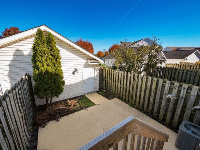 1024 Hartford Village Boulevard, Columbus, OH 43228