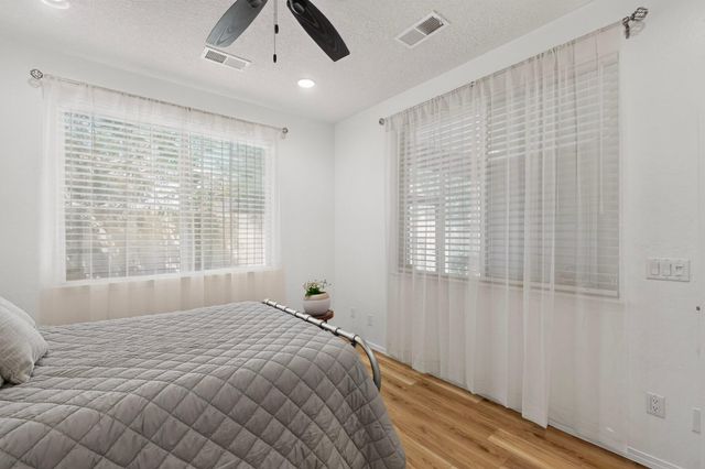 1029 Prairie Zinnia Drive, Bernalillo, NM 87004