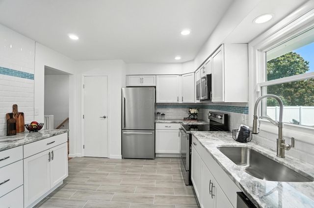 3723 Klibreck Drive, Columbus, OH 43228