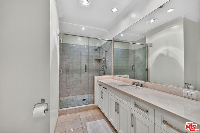 10727 Wilshire Boulevard 1802, Los Angeles, CA 90024