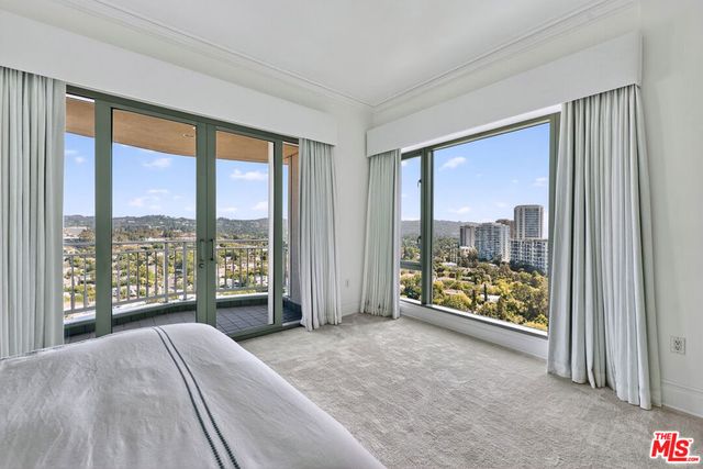 10727 Wilshire Boulevard 1802, Los Angeles, CA 90024