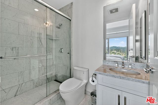 10727 Wilshire Boulevard 1802, Los Angeles, CA 90024