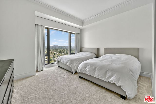 10727 Wilshire Boulevard 1802, Los Angeles, CA 90024