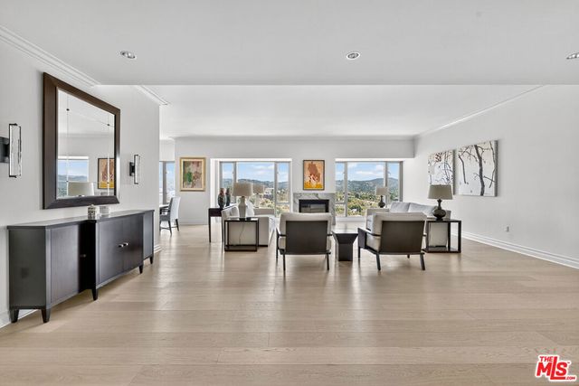 10727 Wilshire Boulevard 1802, Los Angeles, CA 90024
