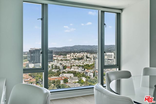 10727 Wilshire Boulevard 1802, Los Angeles, CA 90024